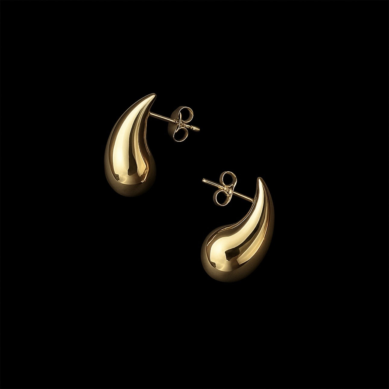 TEARDROP EARRINGS