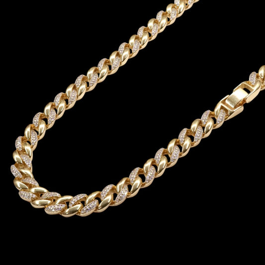 CUBAN LINK CHAIN